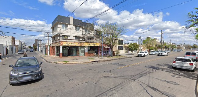 Panadería y Confitería Avenida